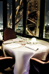 Dîner gastronomique à la Tour Eiffel