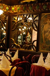 Dîner à Montmartre: la Crémaillère 1900